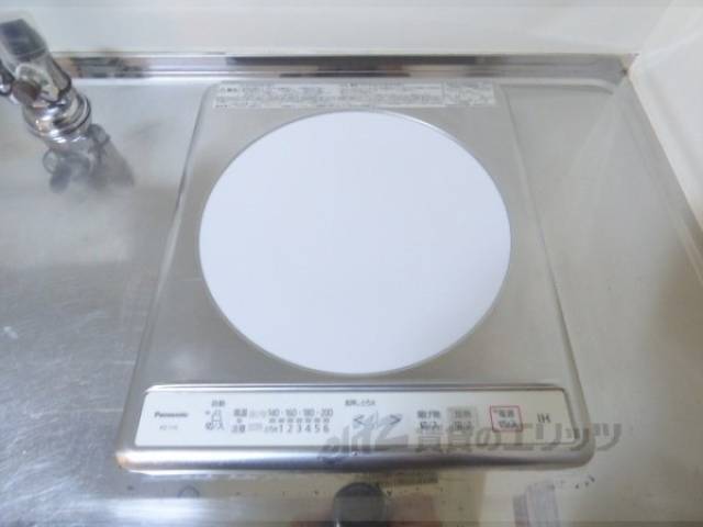 キッチン　コンロ