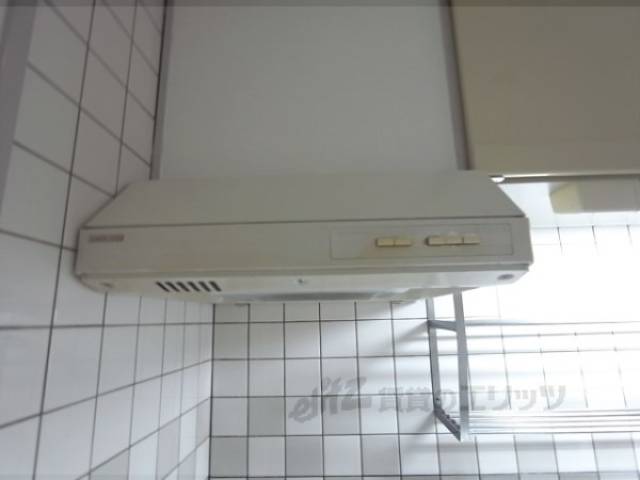 キッチン　換気扇