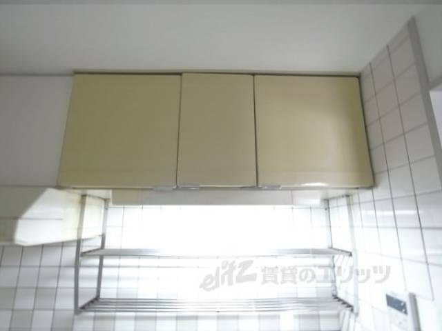 キッチン　キッチン上収納