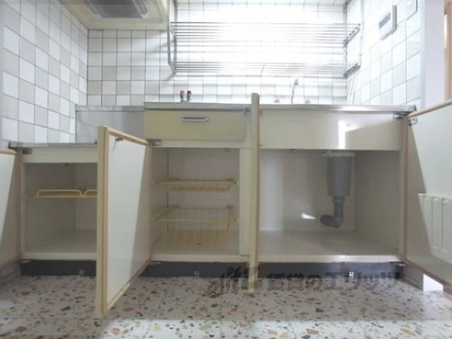キッチン　キッチン下収納