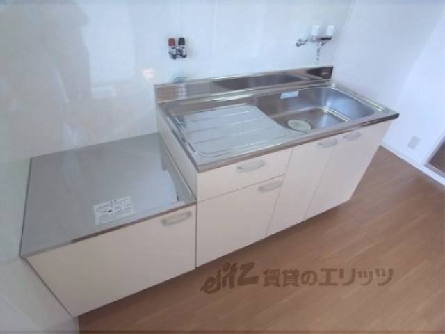 キッチン　新装されています。