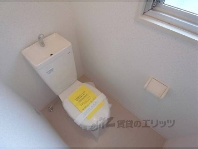 トイレ　またまた新装。