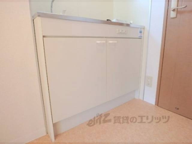 キッチン　下部