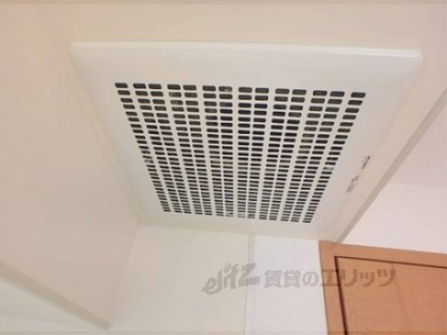 キッチン　換気扇