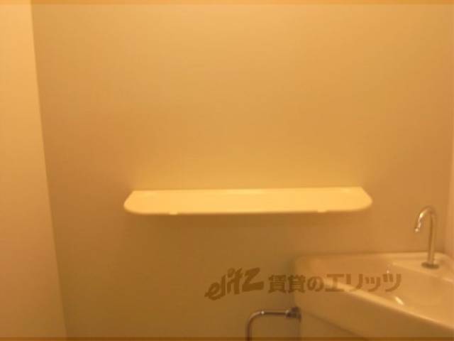 トイレ棚