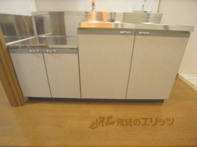 キッチン　キッチン下部収納