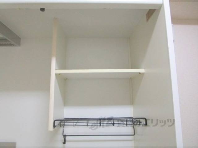 収納　キッチン上収納