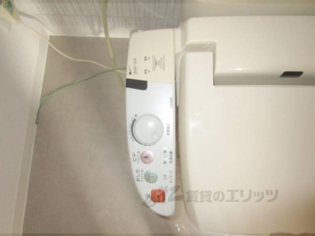 トイレ　洗浄便座