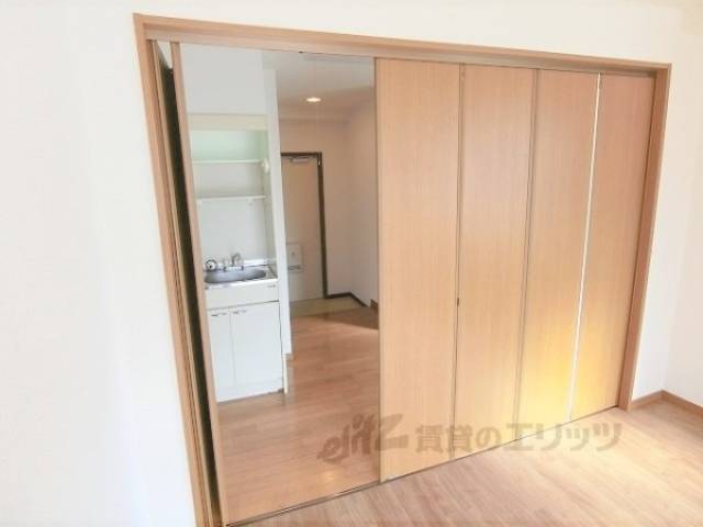 洋室　間仕切り