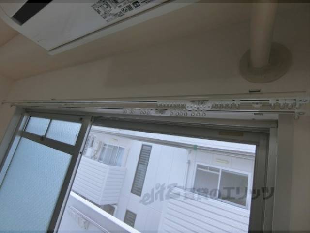 カーテンレール