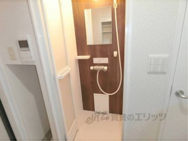 風呂　シャワールーム