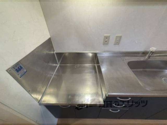 キッチン　コンロ置場