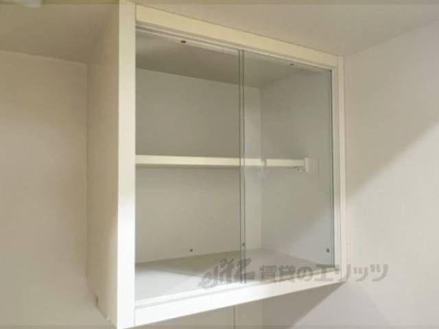 キッチン　収納上部