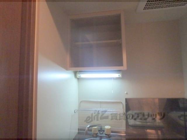 キッチン　収納棚