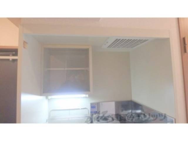 キッチン　収納スペース