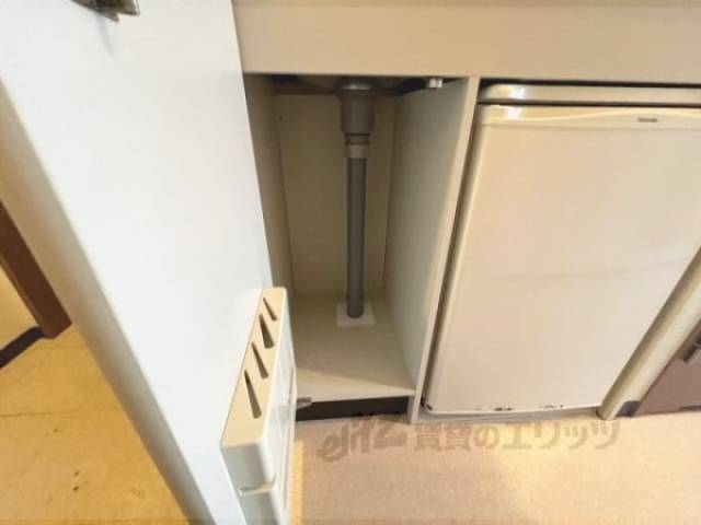 キッチン　収納下部