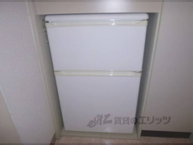 キッチン　冷蔵庫