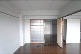 小堀マンション北大入町室内写真1