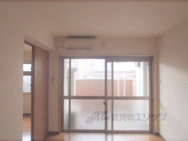 リビング　エアコン