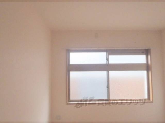 洋室　エアコン設置場