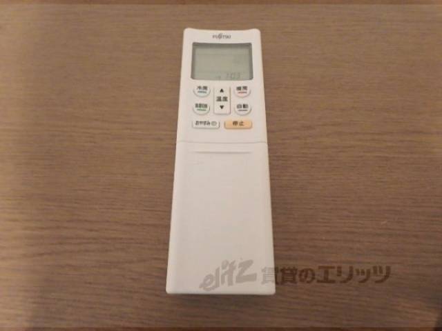 エアコン　リモコン