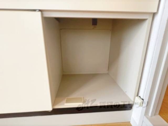 冷蔵庫置場