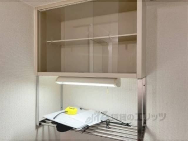 キッチン　収納上部