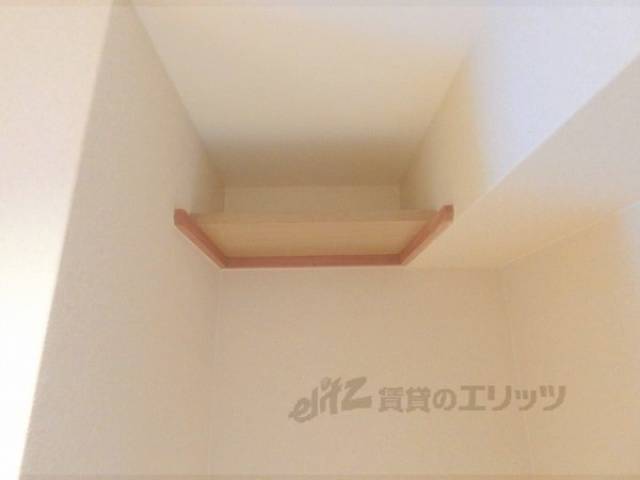 洗濯機置場　上部収納