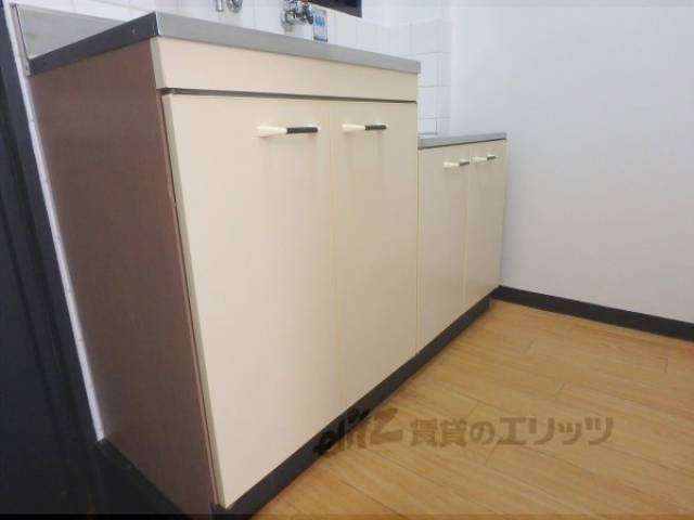 キッチン　収納