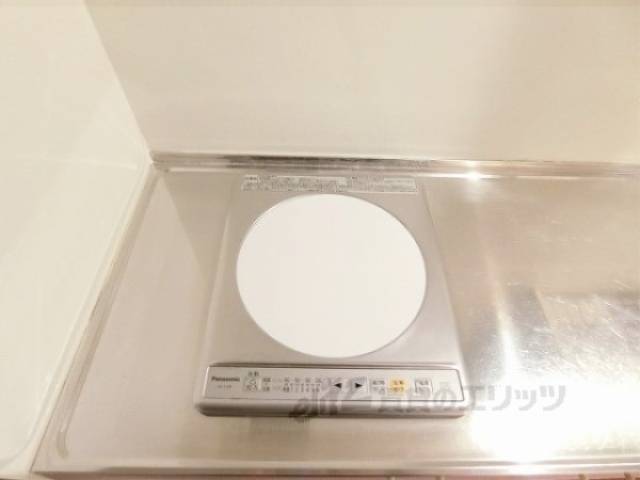 キッチン　コンロ