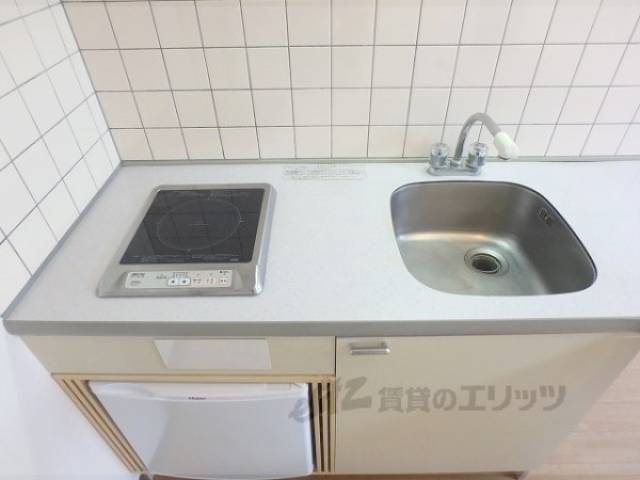 キッチン　冷蔵庫