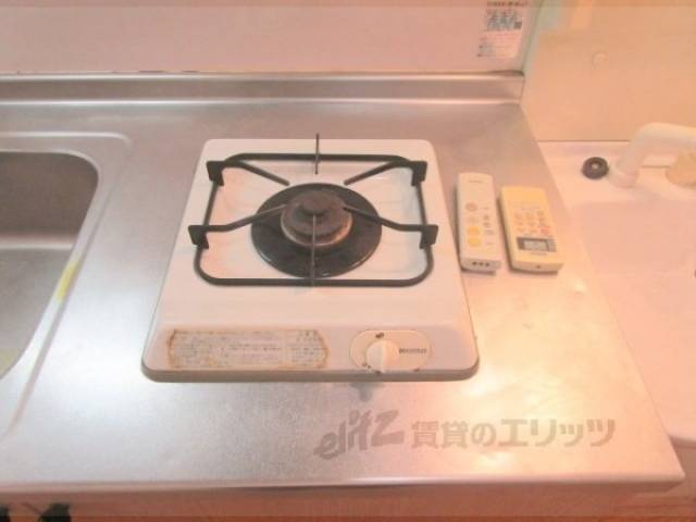 キッチン　コンロ