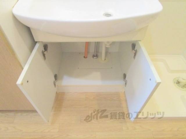 洗面所　収納下部