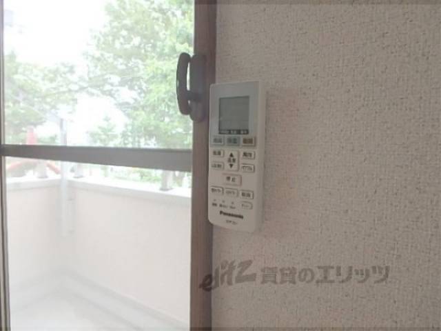 エアコンリモコン