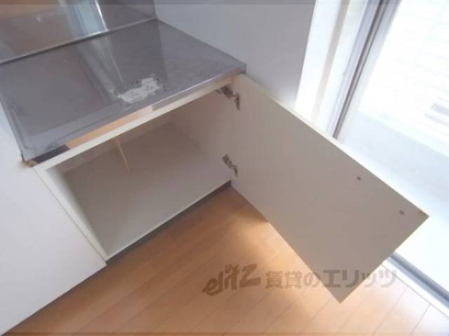 キッチン　キッチン下部収納