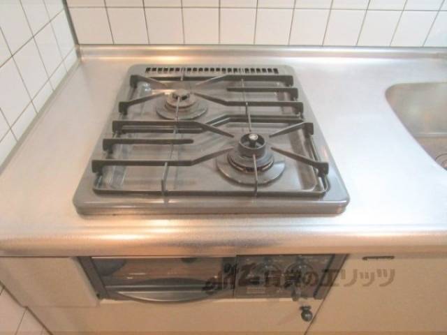 キッチン　コンロ