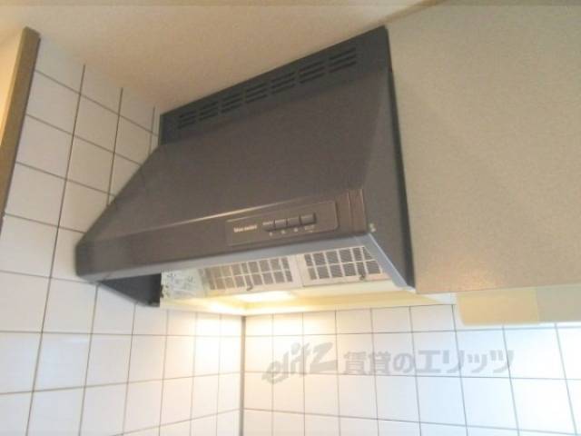 キッチン　換気扇