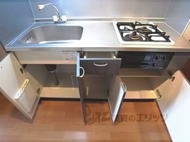 キッチン　収納