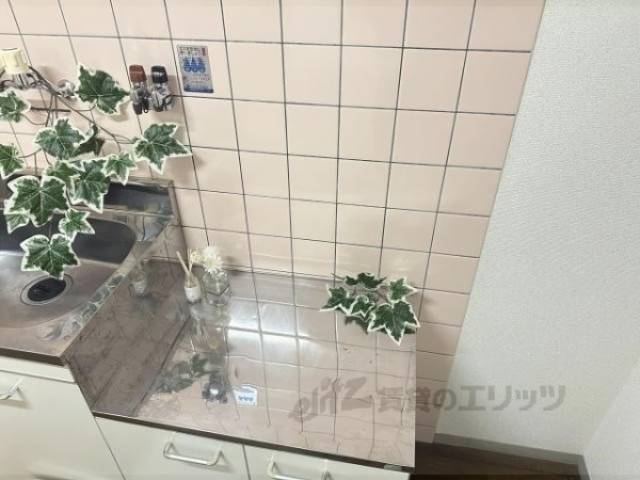 キッチン　コンロ置き場