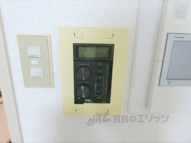 スピーカーリモコン