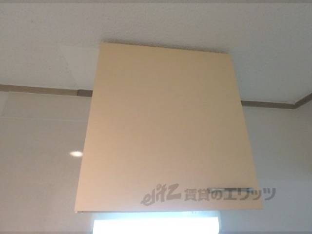 キッチン 上部収納