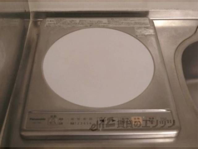 キッチン　コンロ