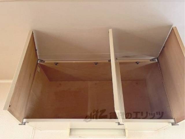 キッチン　キッチン上部収納