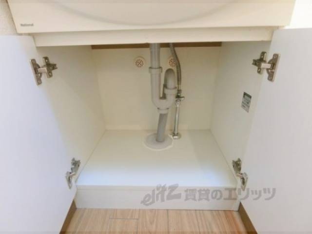 収納　洗面台下収納