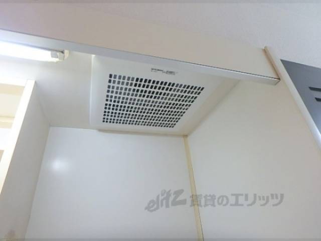 キッチン　換気扇