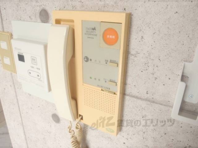 インターホン