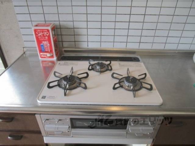 キッチン　ガスコンロ