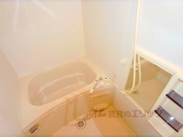 風呂　浴室広いです。