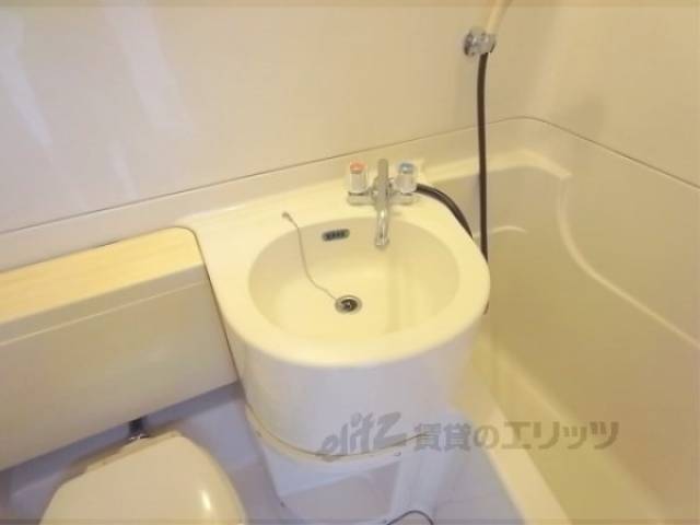 ユニットバス　洗面台