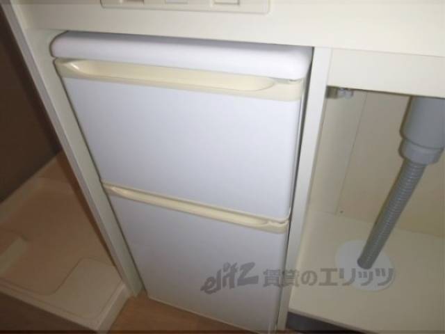 冷蔵庫置場